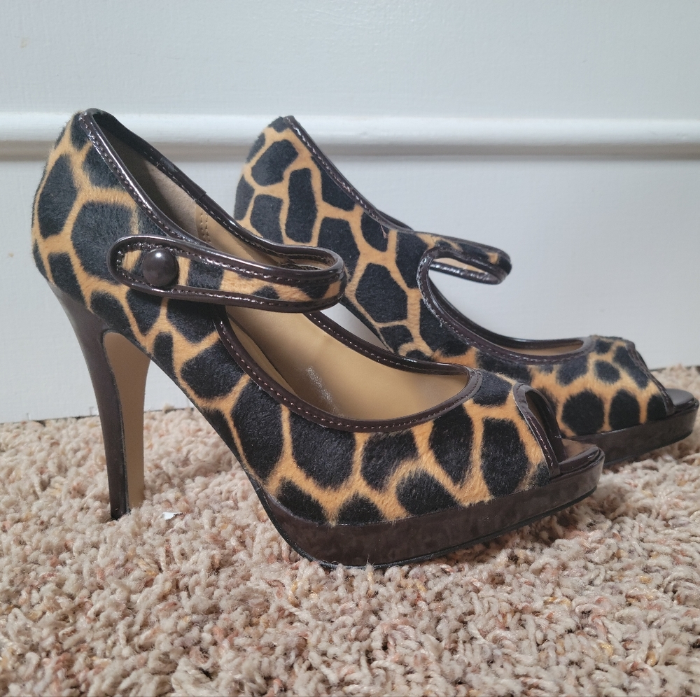 Leopard Print Pumps
